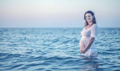 Le bola de grossesse : le bijou incontournable des femmes enceintes